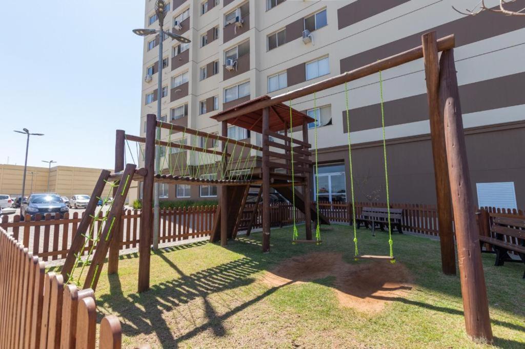 Apartamento Em Otima Localizacao Torres Esterno foto